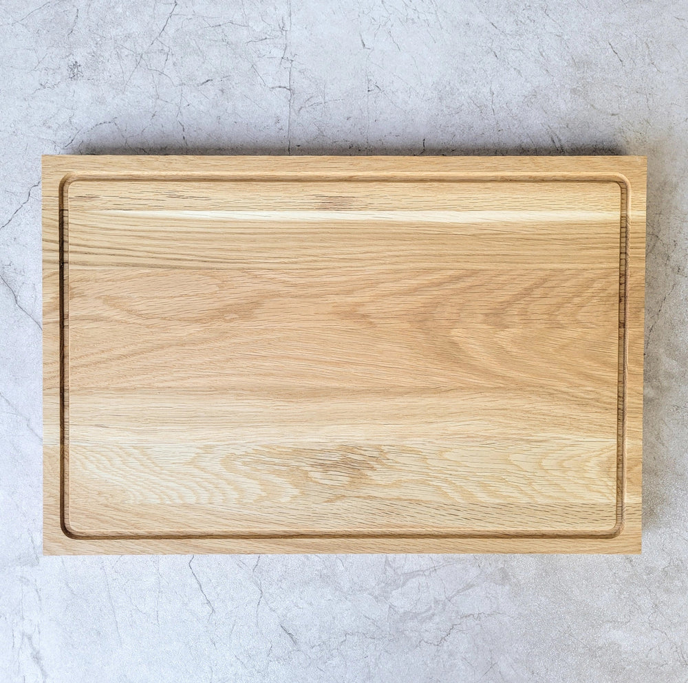 Planche à découper en chêne massif 40×30 cm vue de dessus